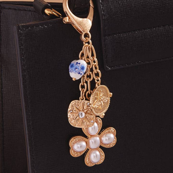 Mehrfach geformter Metallanhänger Perlenanhänger Schlüsselanhänger für den Großhandel von Verita Lane