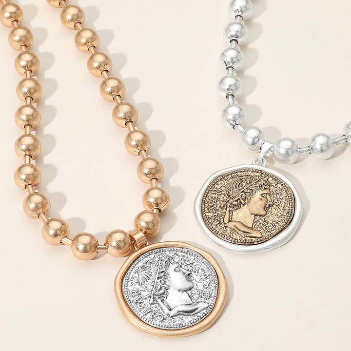 Sensibling Corp. - Vendita all'ingrosso Collana con ciondolo/pendaglio - Collana con ciondolo medaglia cesare romana in metallo consumato con perline6