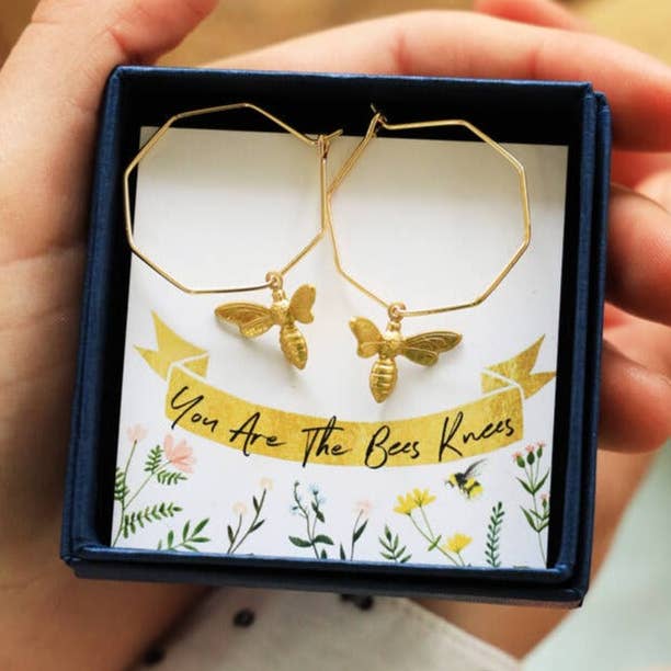 Pendientes de abeja «You Are the Bees Knes» para venta al por mayor de Lucent Studios Ltd