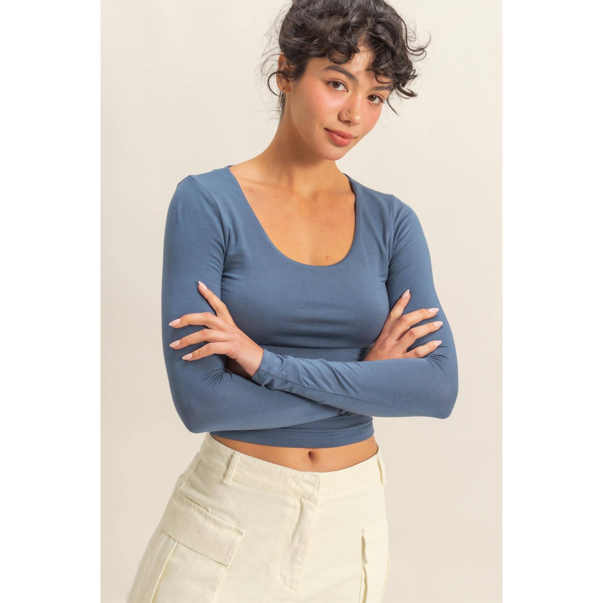 HYFVE - Wholesale Knit Top - Women's - Scoop Neck Long Sleeve Crop Top24
