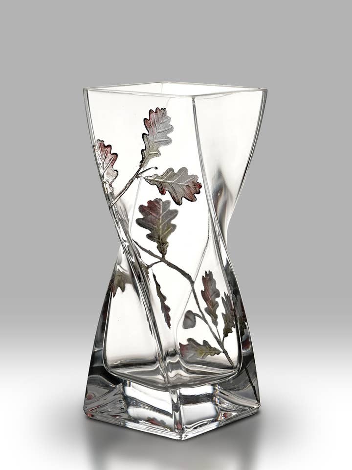 Feuille de Chêne Argentée - Torsion de 25 cm pour la vente par Nobile Glassware Ltd.