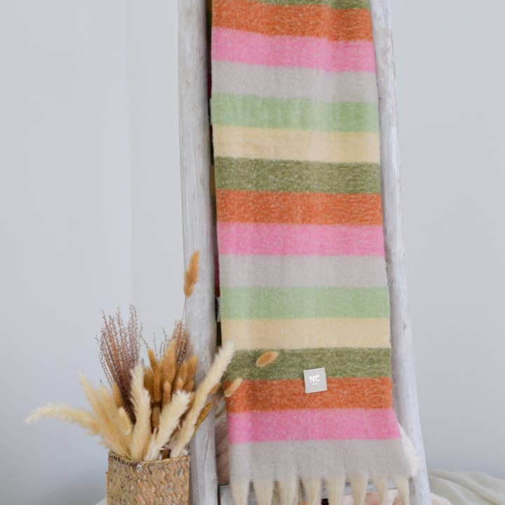 NOCO - Wholesale Scarf - Women's - Fine line scarf - Pack of 4 units1