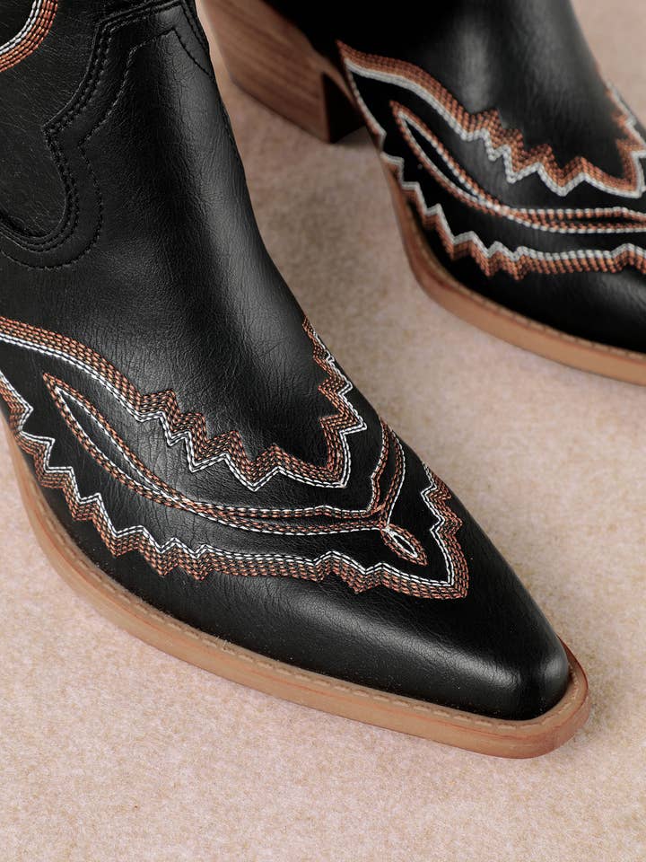 Miracle Miles (Mi.iM) - Wholesale Cowboy Boots - Women's - TESS17