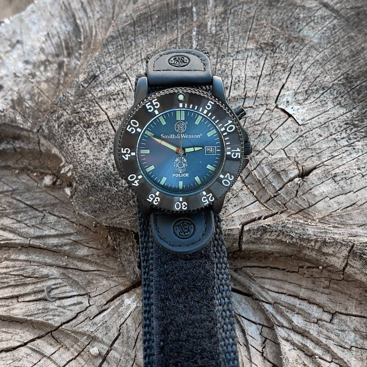 CALIBER GOURMET / CAMPCO – wholesale Wrist watch – Men's – Smith & Wesson Police Watch