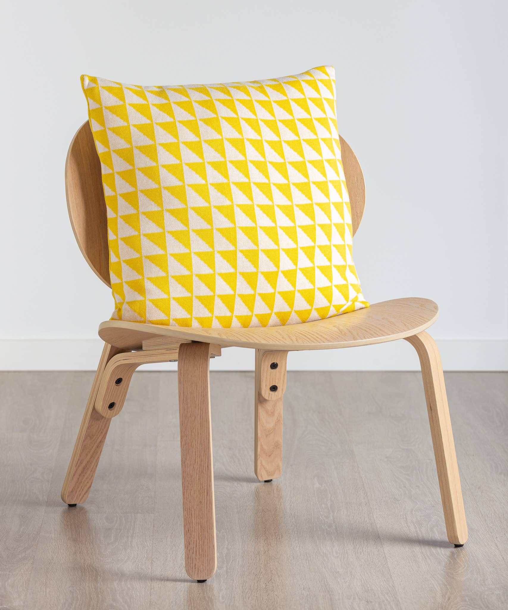 AGATHA PORTO - Wholesale Throw Pillow Cover - Azulejo Coimbra Cushion Cover - Yellow3