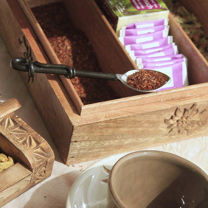LES SCULPTEURS DU LAC – wholesale Tea set – Edelweiss tea box