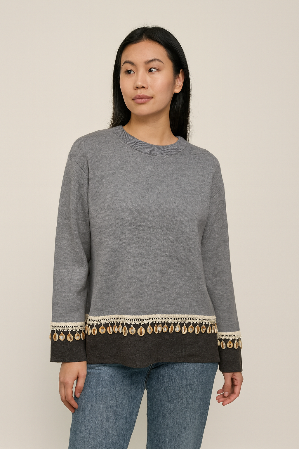 Lucy Sparks – Großhandel Strickpullover – Damen – STRICKPULLOVER MIT VERZIERTEM MUSCHELSAUM-DETAIL2