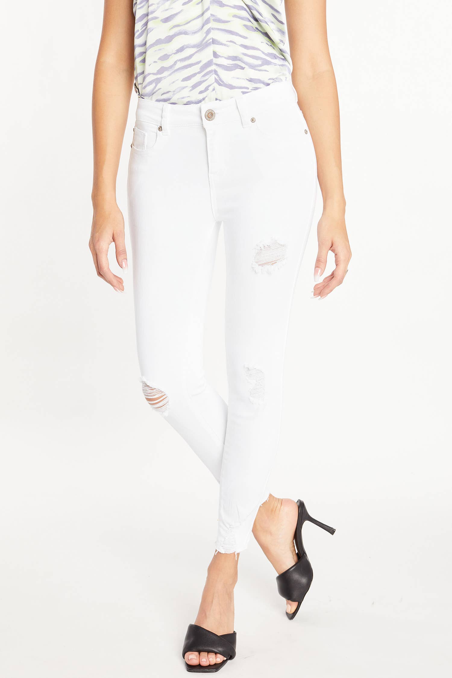 WHITE OPEN PACK Mid Rise Distressed Crop Skinny Jeans WEP3048  for wholesale on Faire5