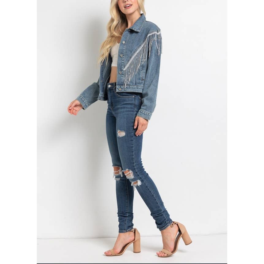 Coloring You - Wholesale Spijkerjack/spijkerjas - Dames - CROP SPIJKERJACK MET STRASDETAILS EN FRANJES 3