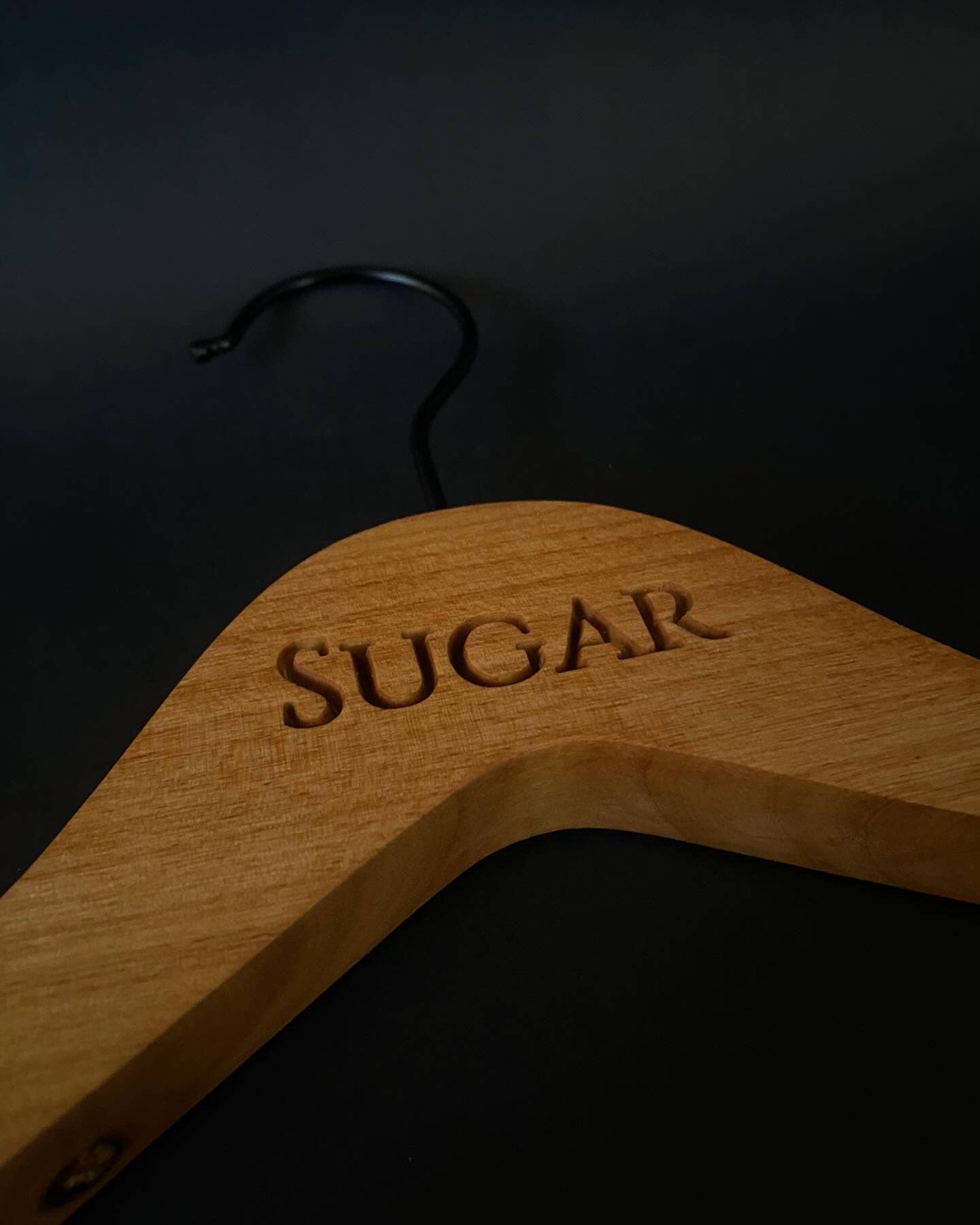 Tektonos Workshop - Wholesale Clothes Hangers - Custom Coat Hangers3