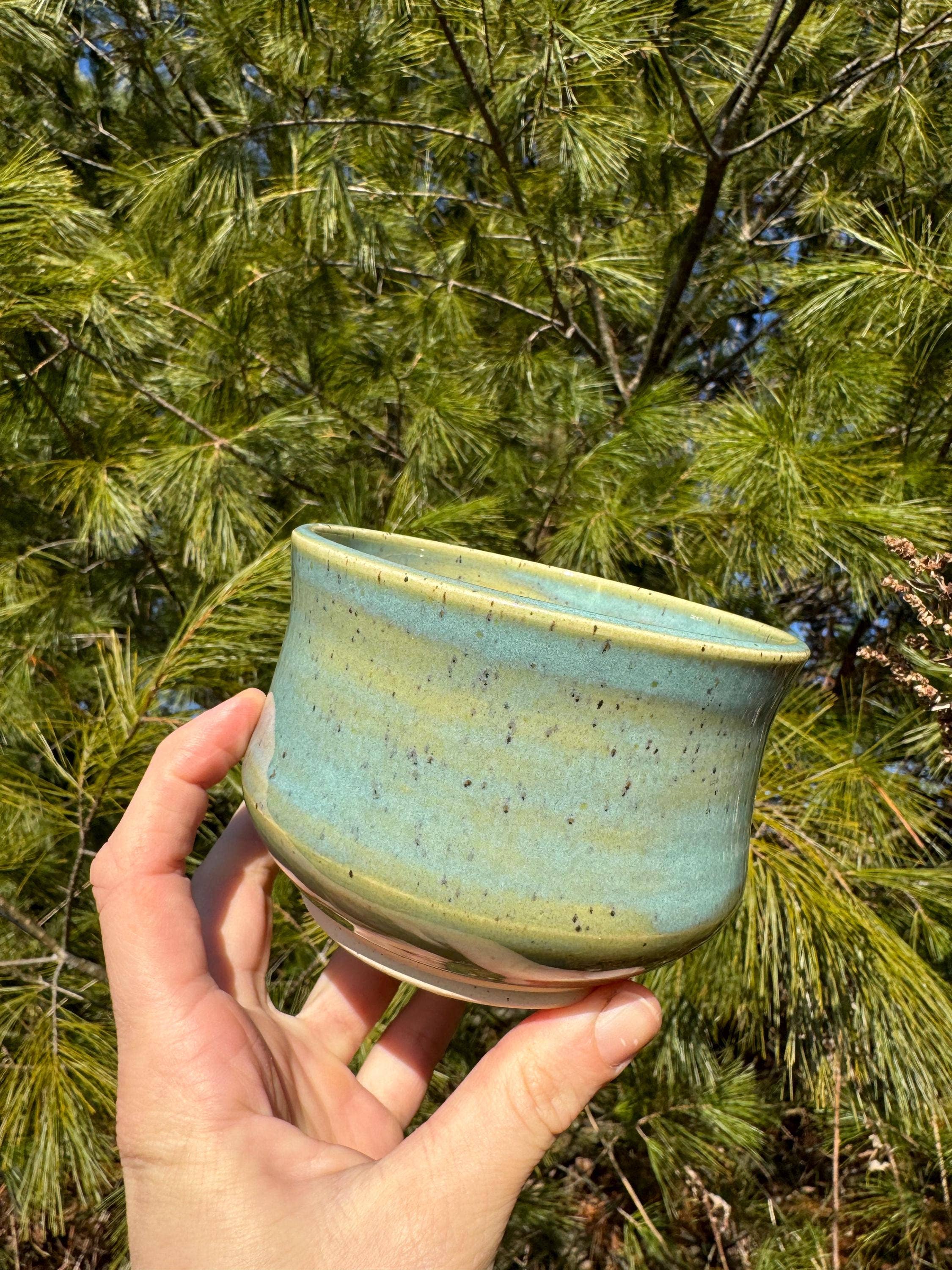 Treupots - Wholesale Kitchen tool/gadget - Herb Stripper Bowl1