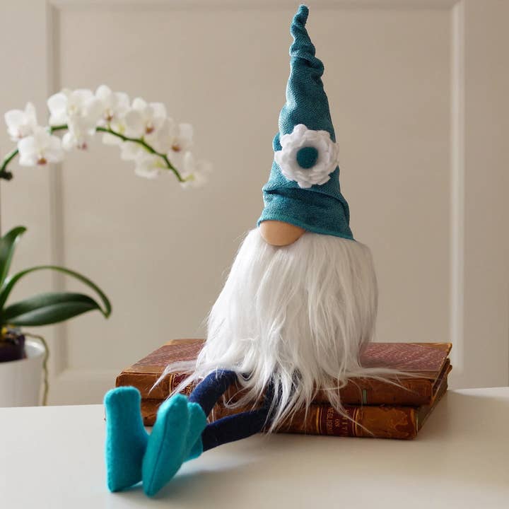 Gnomevillestudios - Vente Décorations de table - Gnome à longues jambes avec marguerite : Décor de maison et présentoirs à cadeaux1