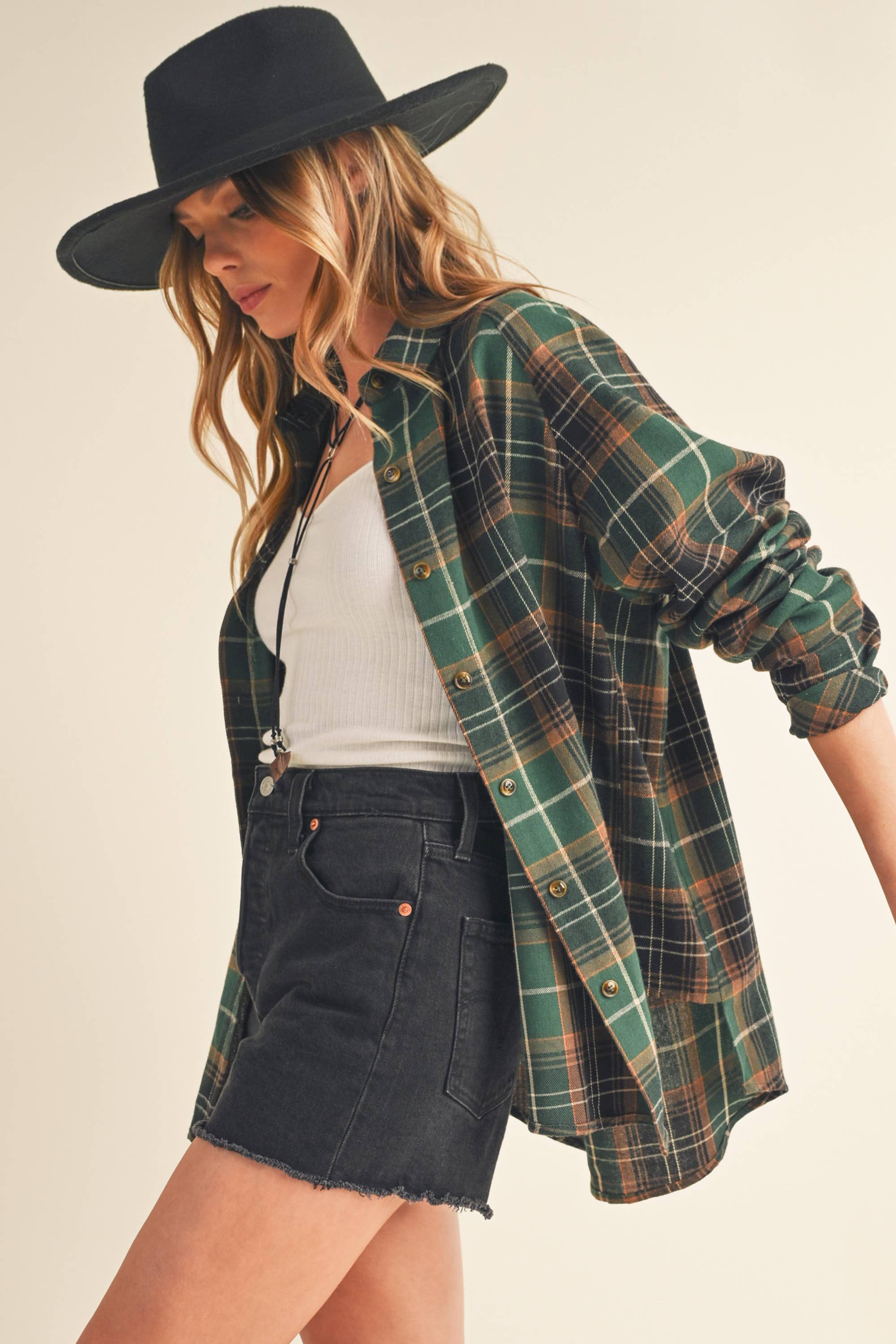 AEMI + CO - Wholesale Button Down Shirt - Women's - 8324DN Katie Flannel Shirt 627