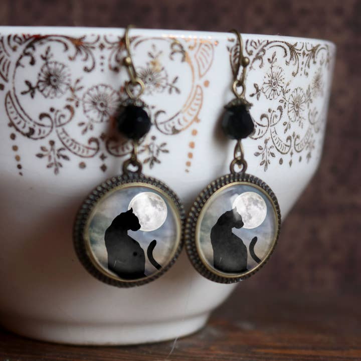The Divine Iguana - Wholesale Dangle Earrings - Black Cat and Full Moon Goth Halloween Earrings
