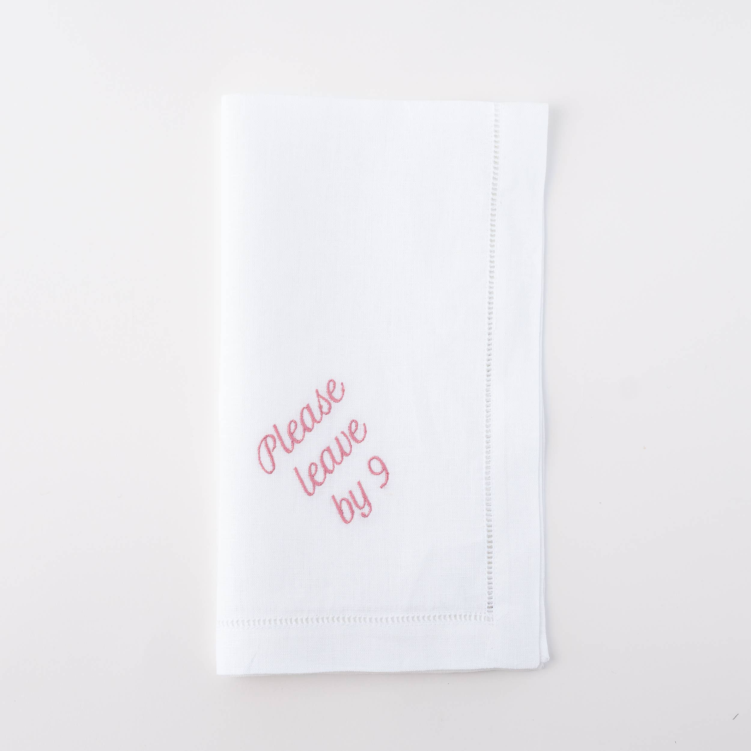 No Reservations – Guardanapo e pano de jantar por atacado – Conjunto de 12 Guardanapos de Jantar de Linho "Please Leave by 9"8