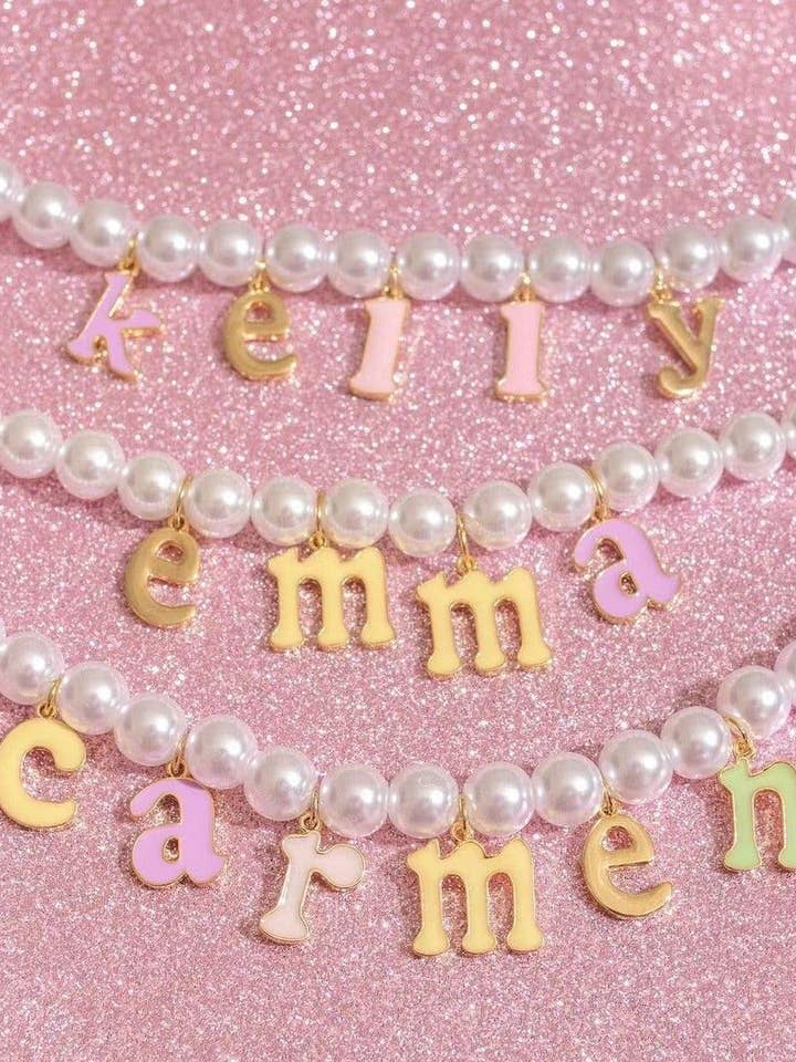 HAILEY Y2K Perlenkette mit personalisiertem Namensschild für den Großhandel von ZEN&CO Studio