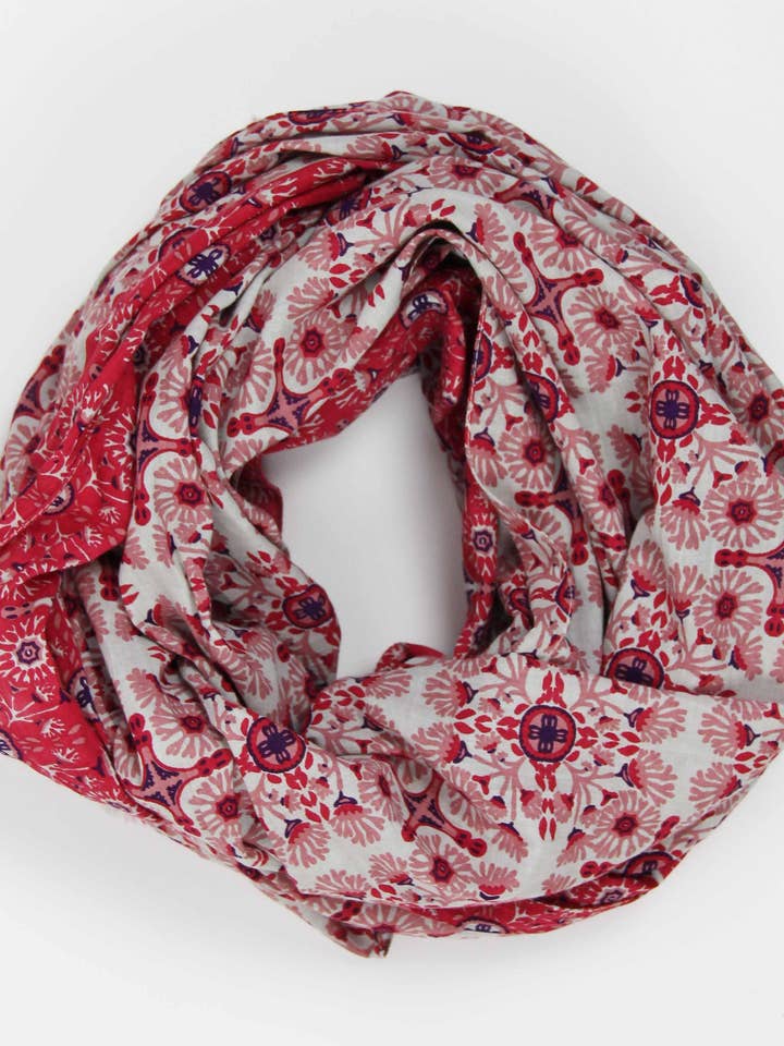 Biokatoenen Sjaal Tetouan Roze Pink voor wholesale door Les Belles Vagabondes