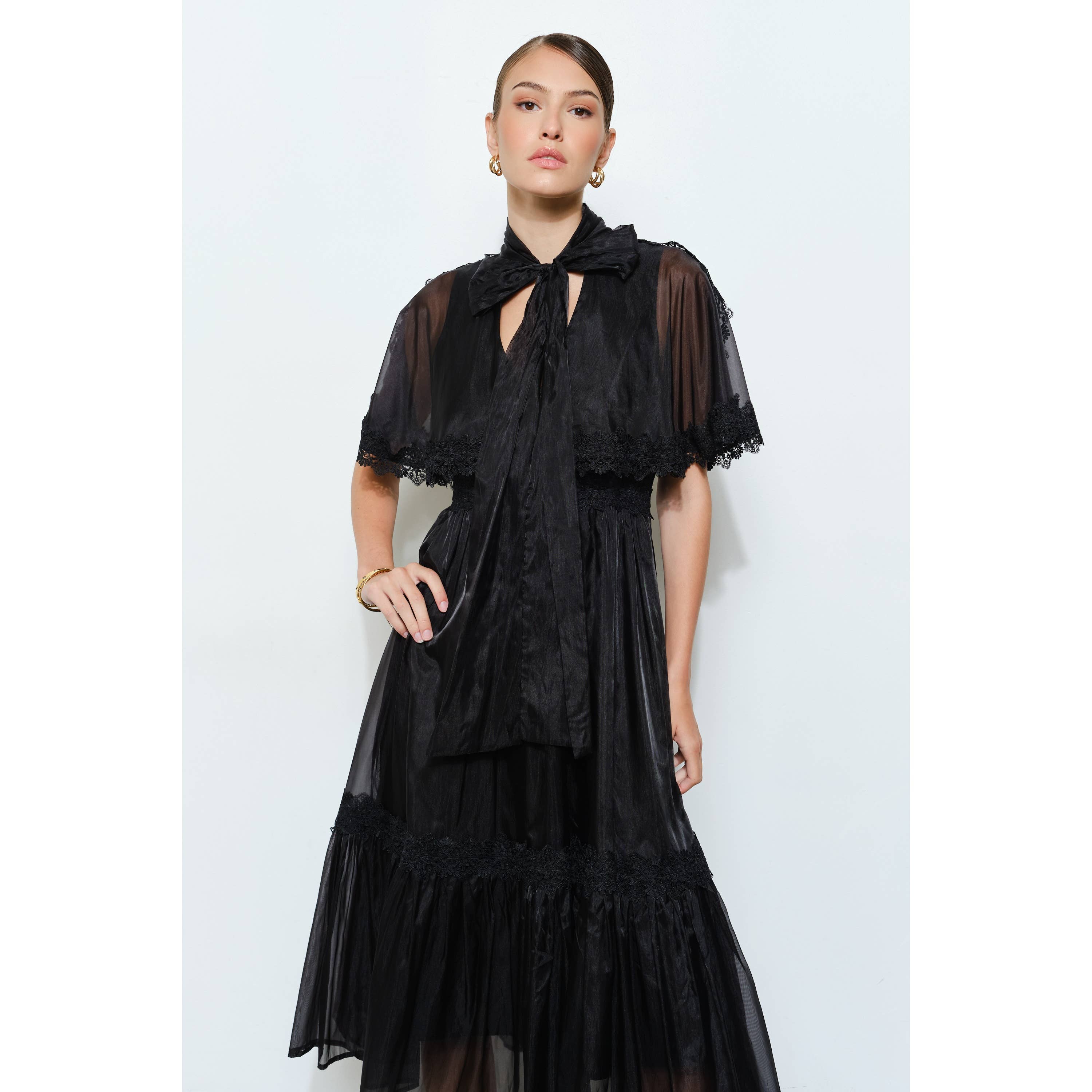 INA – wholesale Klänning - Dam – Fluga Cape-Stil Volang Spets Organza Klänning5