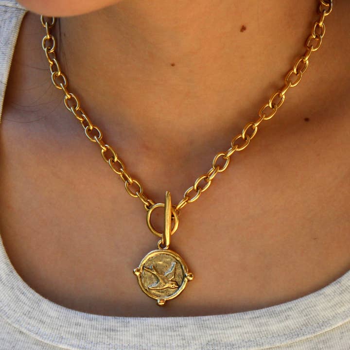 Antiqued Gold Coin Toggle Chain for wholesale on Faire