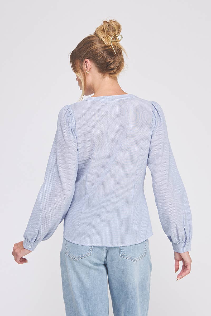 Allie Rose – Engroshandel Bluse - Dame – Stribet bomuldsblanding sideomslags-bluse med knaplukning10