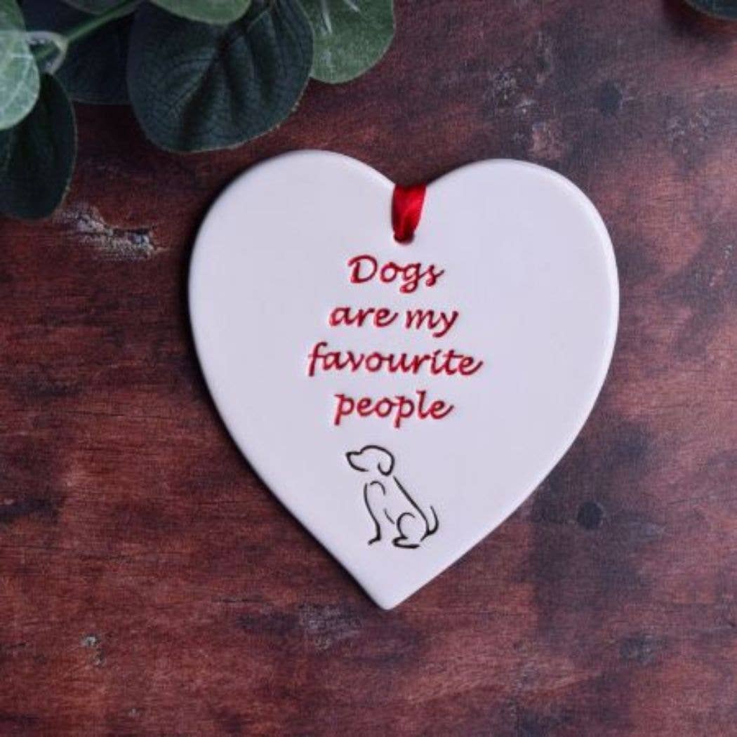 Broadlands Pottery – wholesale Ornament – Pets - Dogs are my favourite people - Handmade ceramic heart1