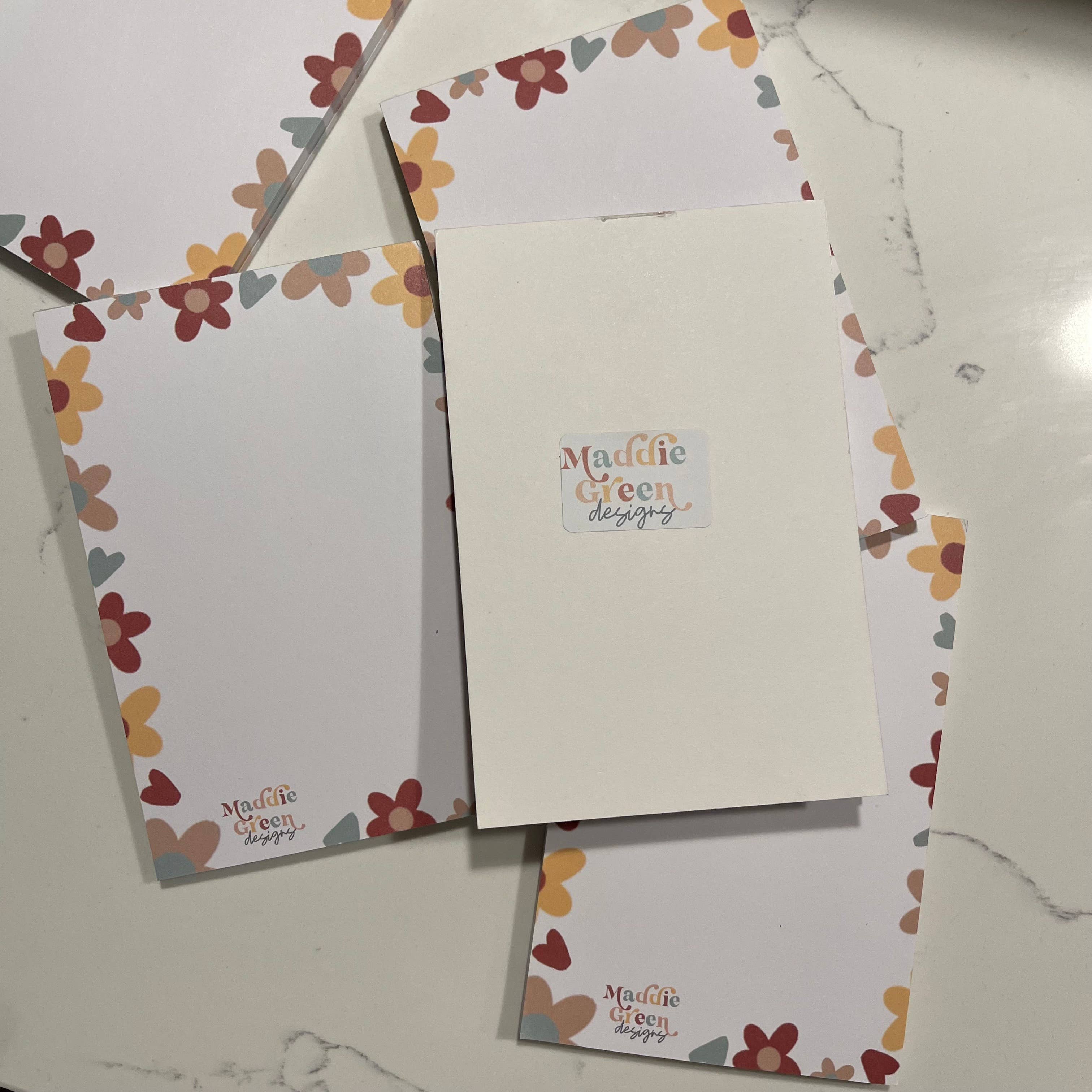 Maddie Green Designs - Wholesale Notepad - 4x6 Hearts and Floral Signature Notepads2