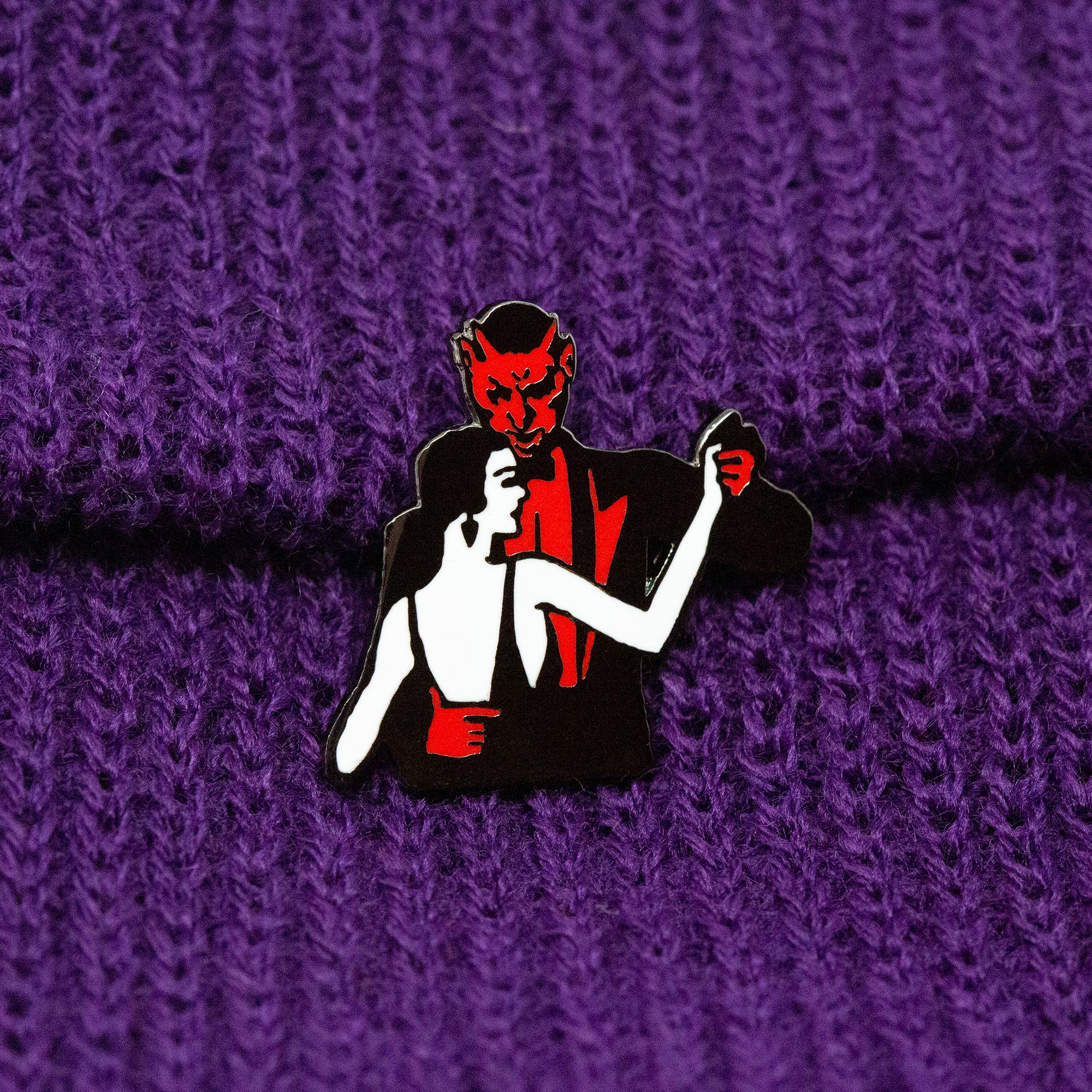 Mean Folk - Vendita all'ingrosso Spilla da bavero - Balla con il diavolo Pin1