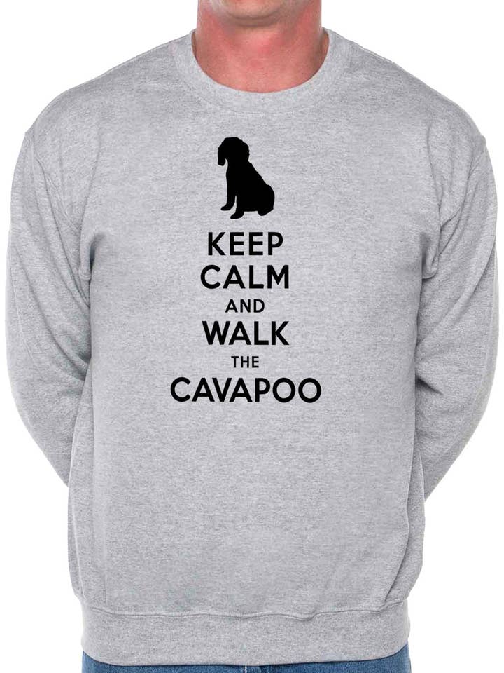 Felpa con scritta «Keep Calm Walk The Cavapoo Dog Lovers» per la vendita all'ingrosso da parte di Print4U
