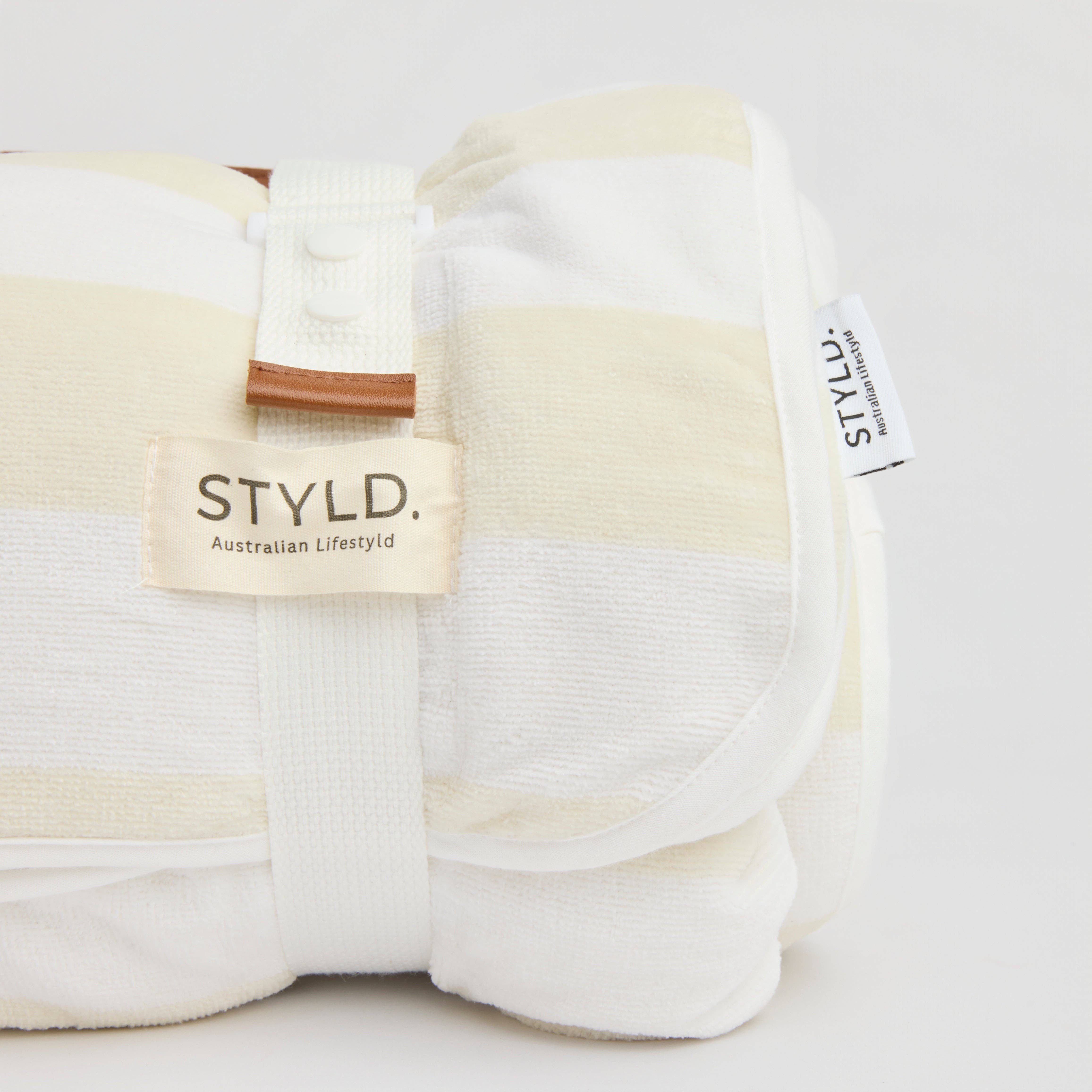 STYLD.® - Wholesale Beach towel - Vanilla Latte Striped Boyfriend Towel3