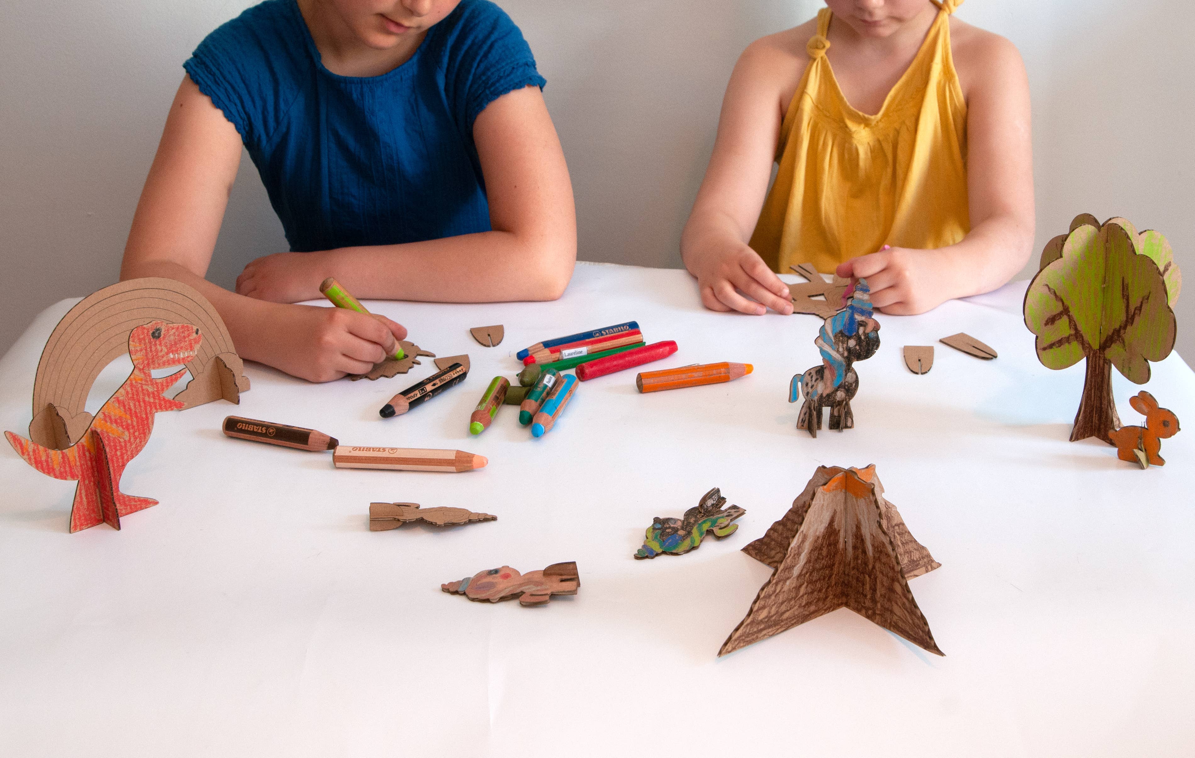 FLOMI - Wholesale DIY Craft Kit - Kids - Eco-Friendly 3D Creative Kit – Coloring – Dinosaurs 4+6