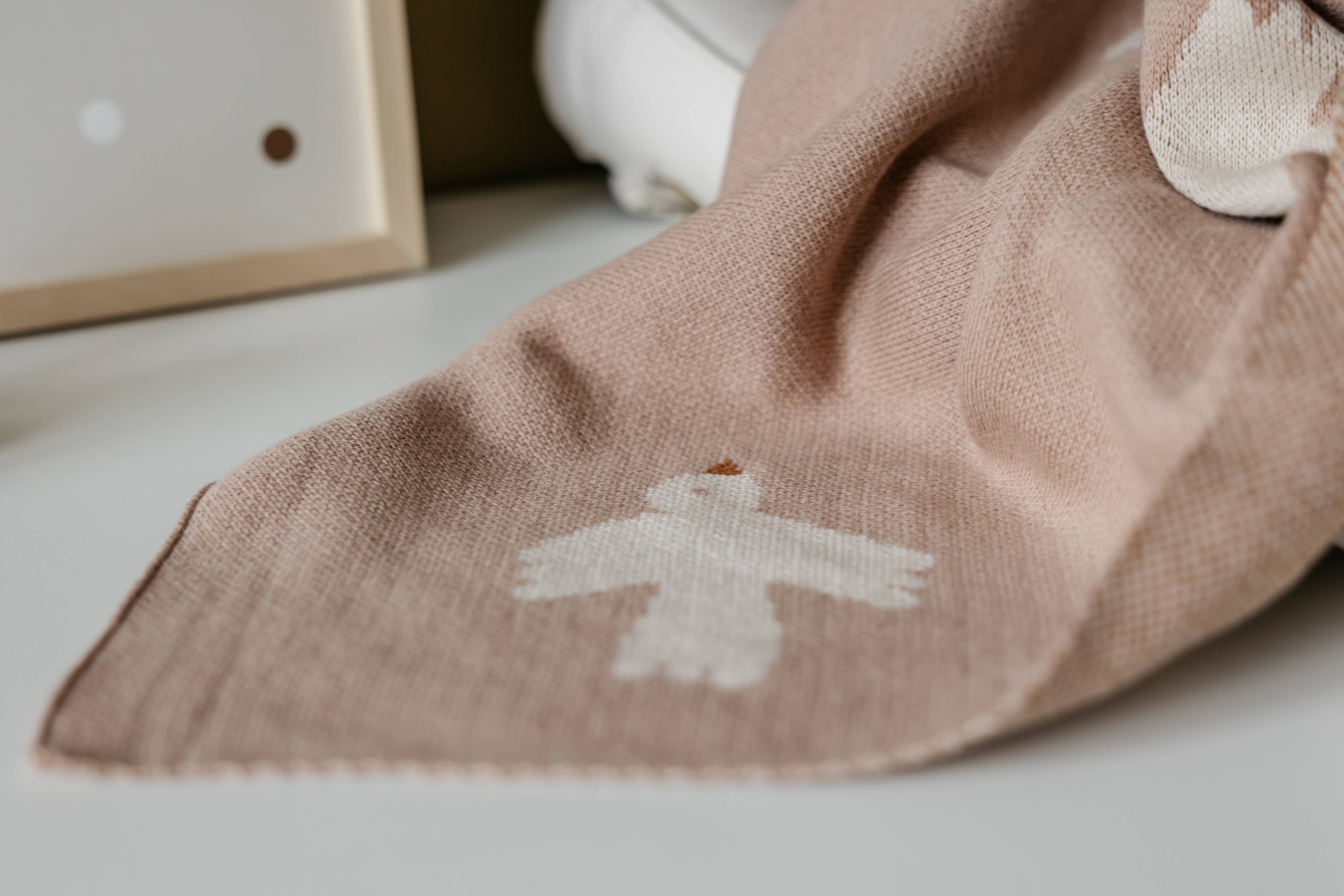 Little Otja - Vente Couverture avec étapes importantes – enfant et bébé - Couverture bébé en coton tricoté avec motif oiseaux, cadeau pour bébé7