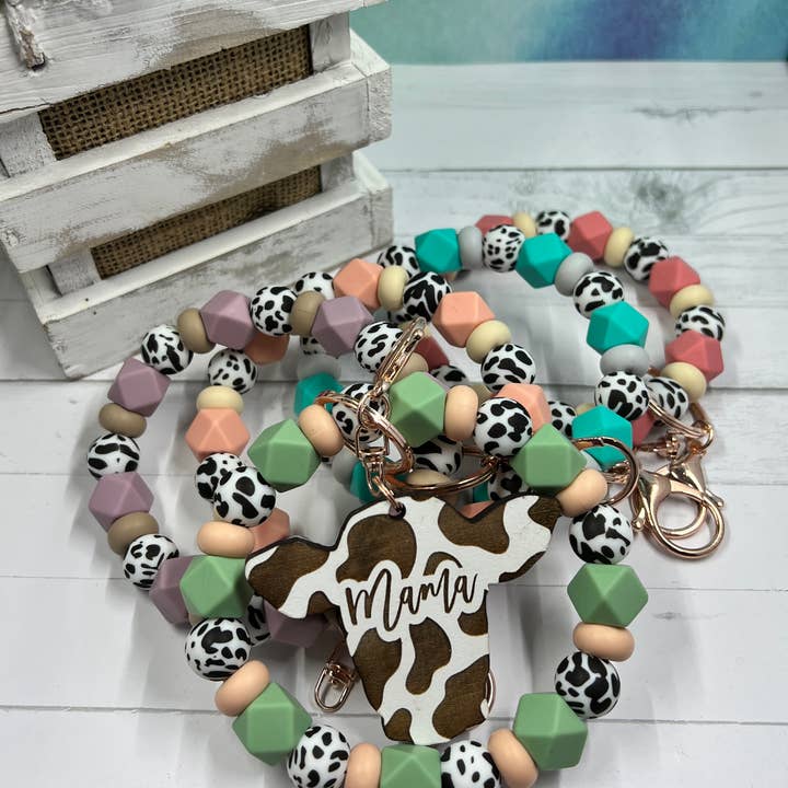 Pulsera con temática boho con estampado de vacas para venta al por mayor de Spark Sunshine Designs
