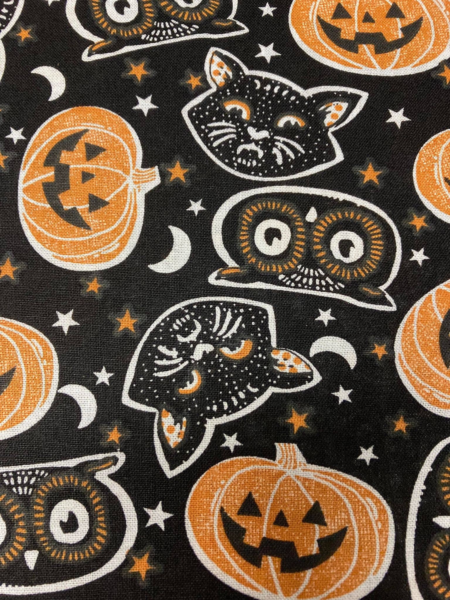 Jo's Pet Treats & Bandanas by Abab Enterprises, LLC - Wholesale Pet Bandana - Dog - Halloween Tie-On Dog Bandana Retail-Ready13