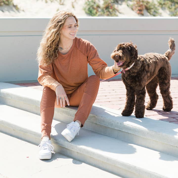 Splendid Iris Threads - Wholesale Athletic Sweatpants/Joggers - Women's - Samantha Fitted Jogger, SALE14
