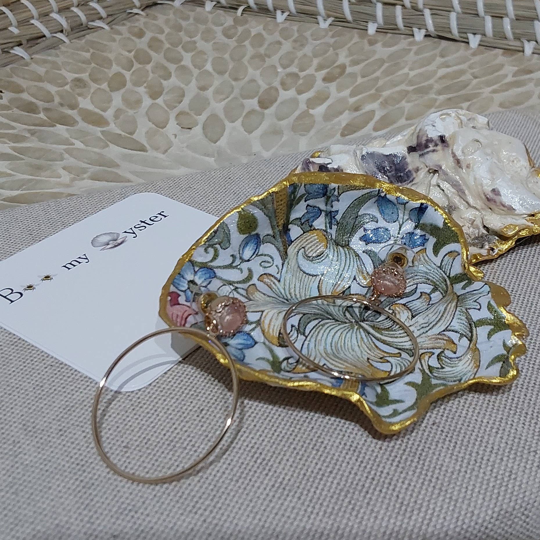 Bee my Oyster - Wholesale Sieradenschaaltje - Nieuwe William Morris Golden Lily oesterschelp sieradenschaal1