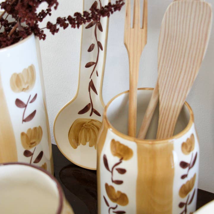 Pó de Barro - Wholesale Spoon Rest - Dolce Latte Ceramic Spoon Rest2