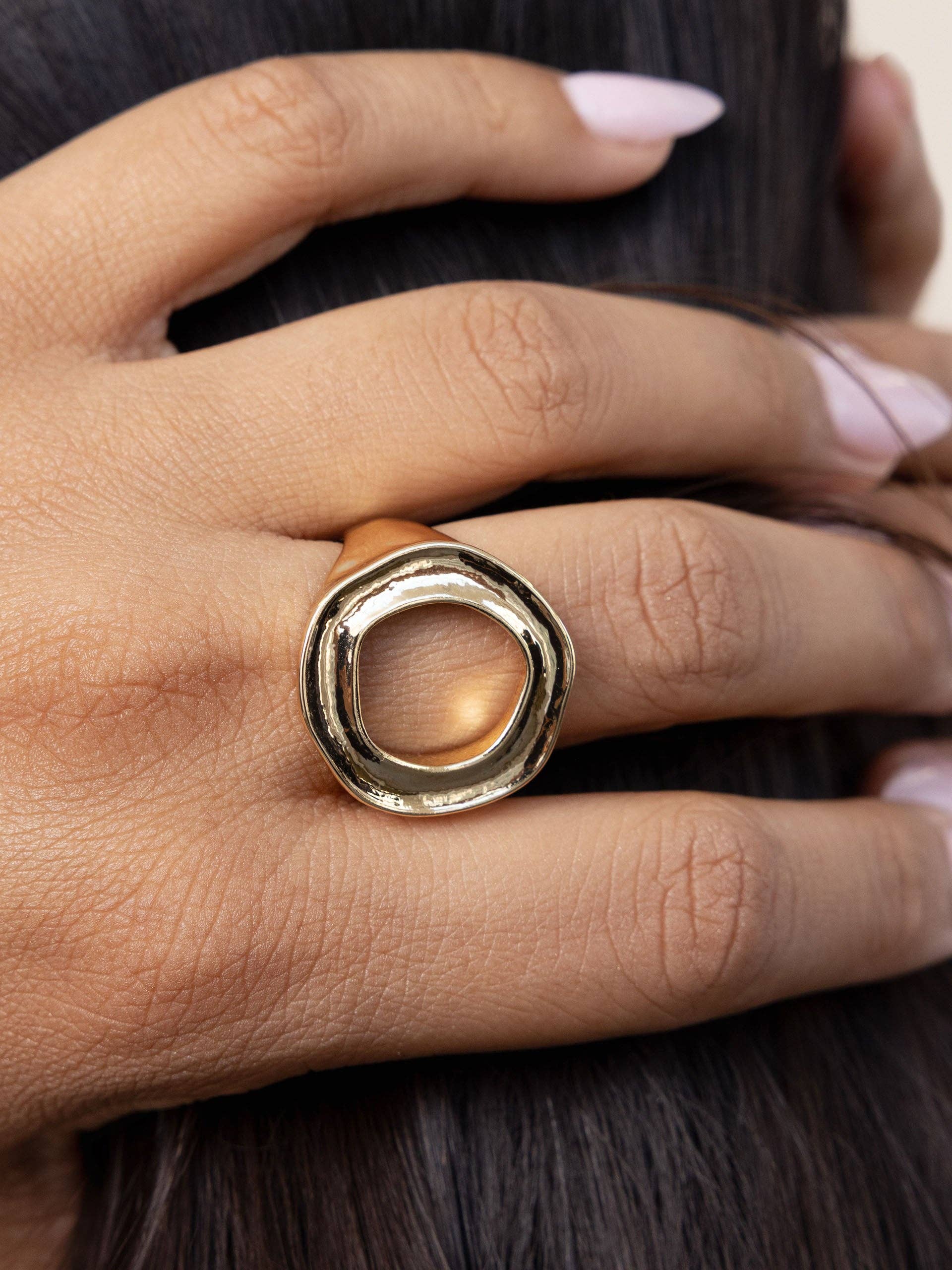 Ettika – wholesale Band/stacked ring – Open Circle Ring3