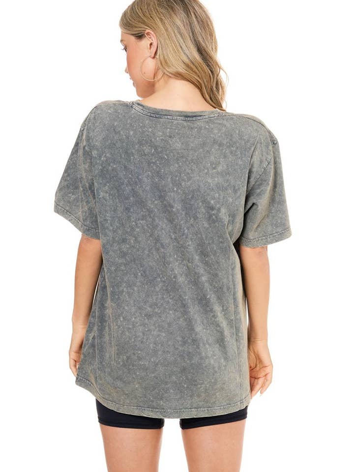 Zutter - Wholesale Screen Printed T-Shirt - Women's - Wild And Free Longhorn Graphic S/S Washed Boyfriend Fit Tee