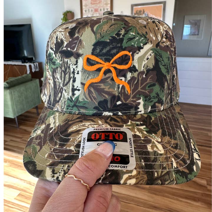 DENVERCO. - Wholesale Trucker Hat - Women's - Neon Bow Camo Structured Hat