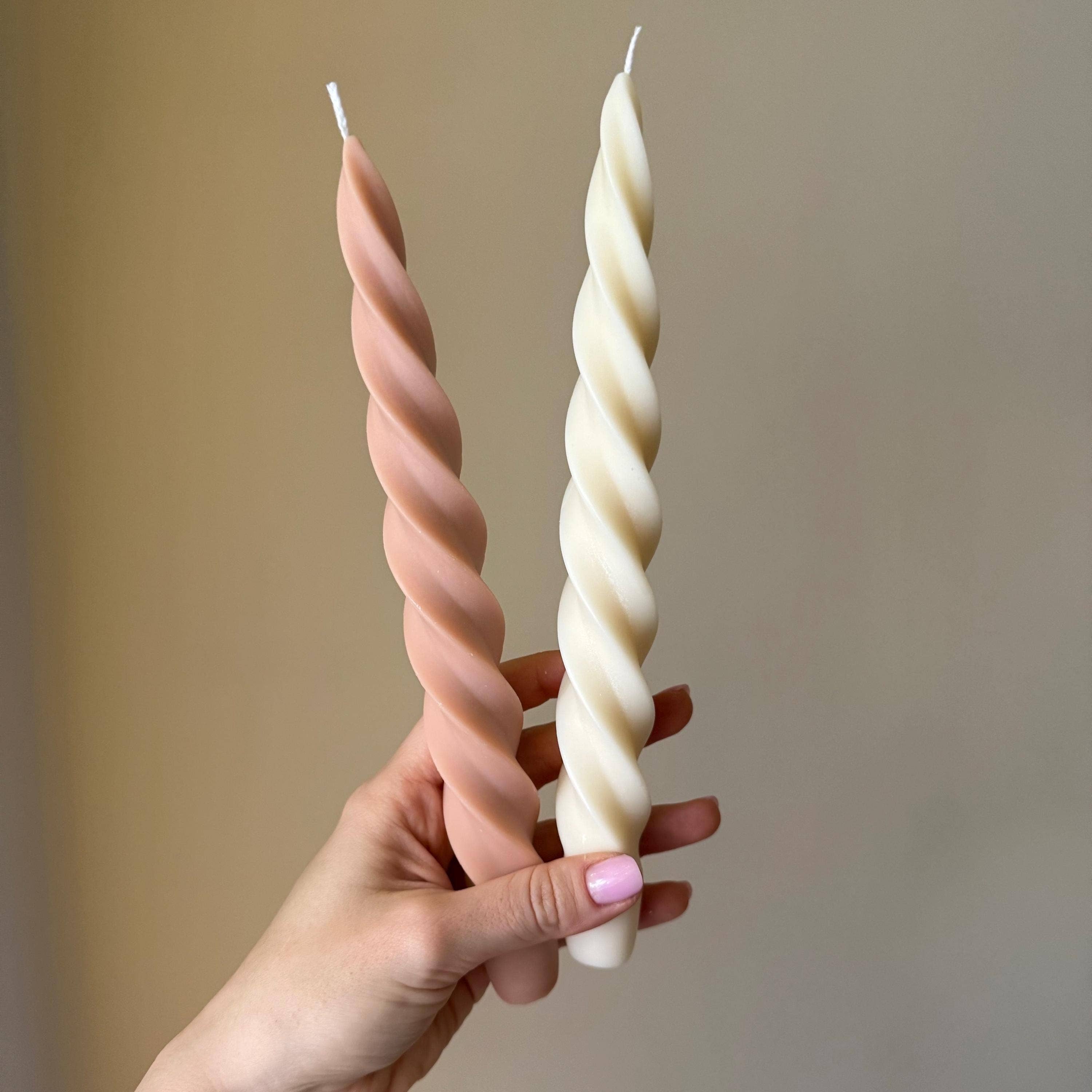 Estelle Studio – wholesale Tapered candle/candlestick – Spiral Soy Wax Taper Candle: Trendy Dinner Table Centerpiece4