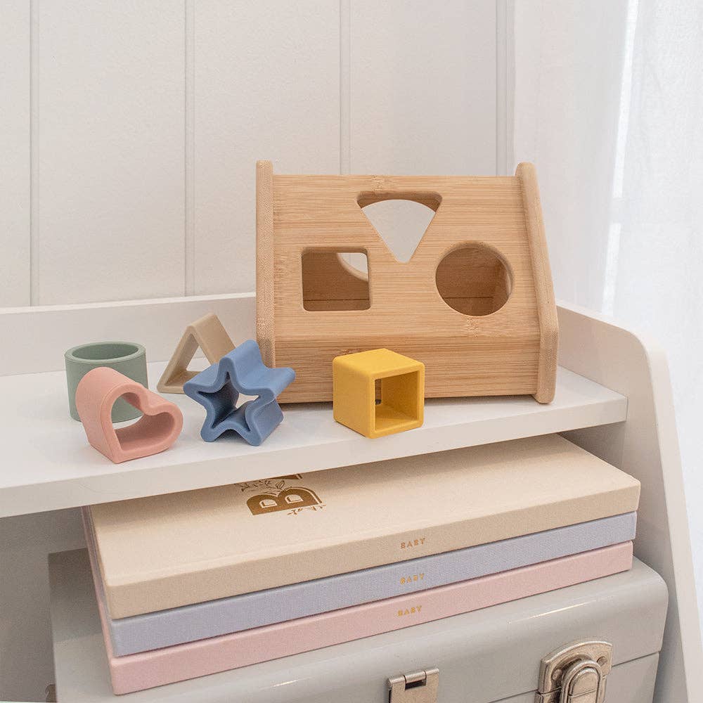 Living Textiles - Wholesale Wood Toy - Kids - House Shape Sorter6