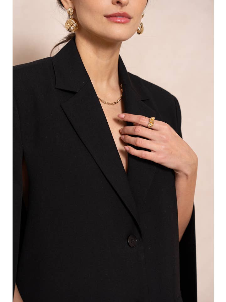 Attentif Paris – Blusão - Mulher por atacado – Casaco capa oversized com corte estruturado33