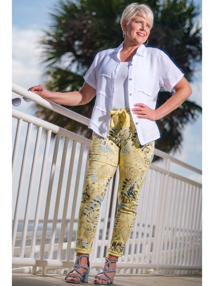 TINA Stephens Italy/Tees By Tina - Wholesale Button Down Shirt - Women's - Alorah Darted Button Down Shirt (BSS186)