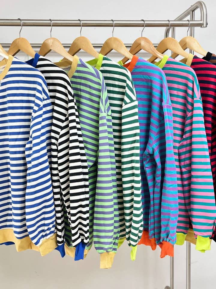Basic Contrast Striped long sleeve sweatshirt for wholesale by Rosa Clothing