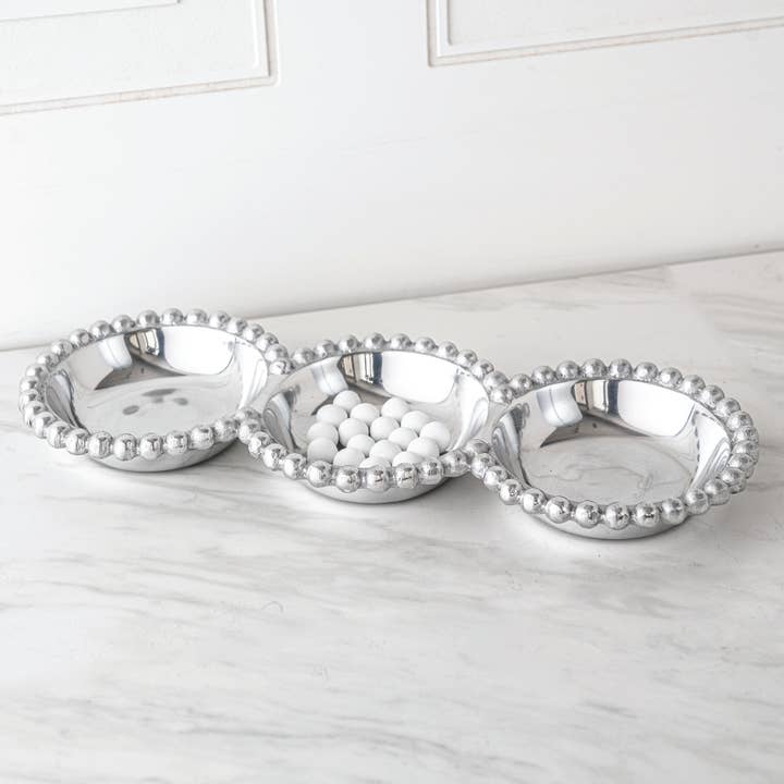 Plateau rond perlé - 3 sections pour la vente par India Handicrafts Inc