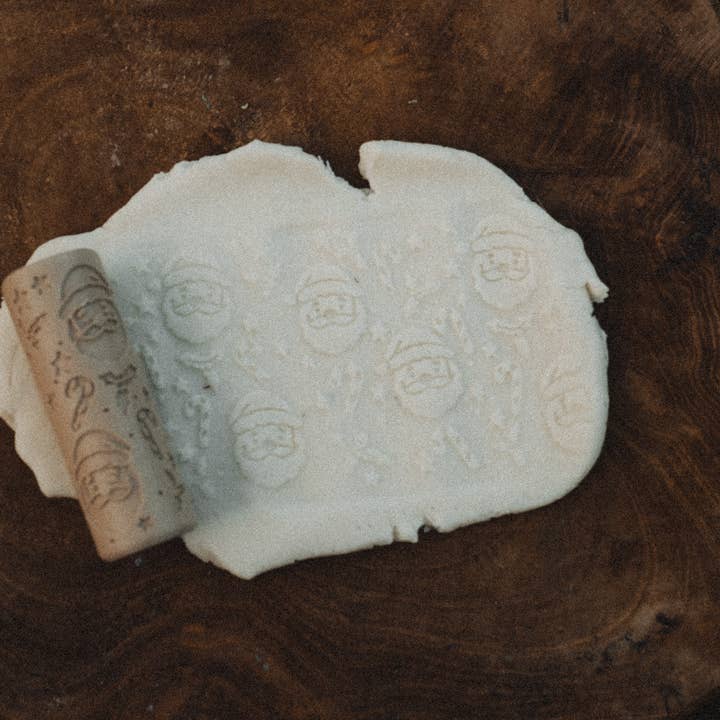 Kinfolk Pantry - Wholesale DIY Craft Kit - Kids - Santa Christmas Roller - Pattern Playdough Roller7