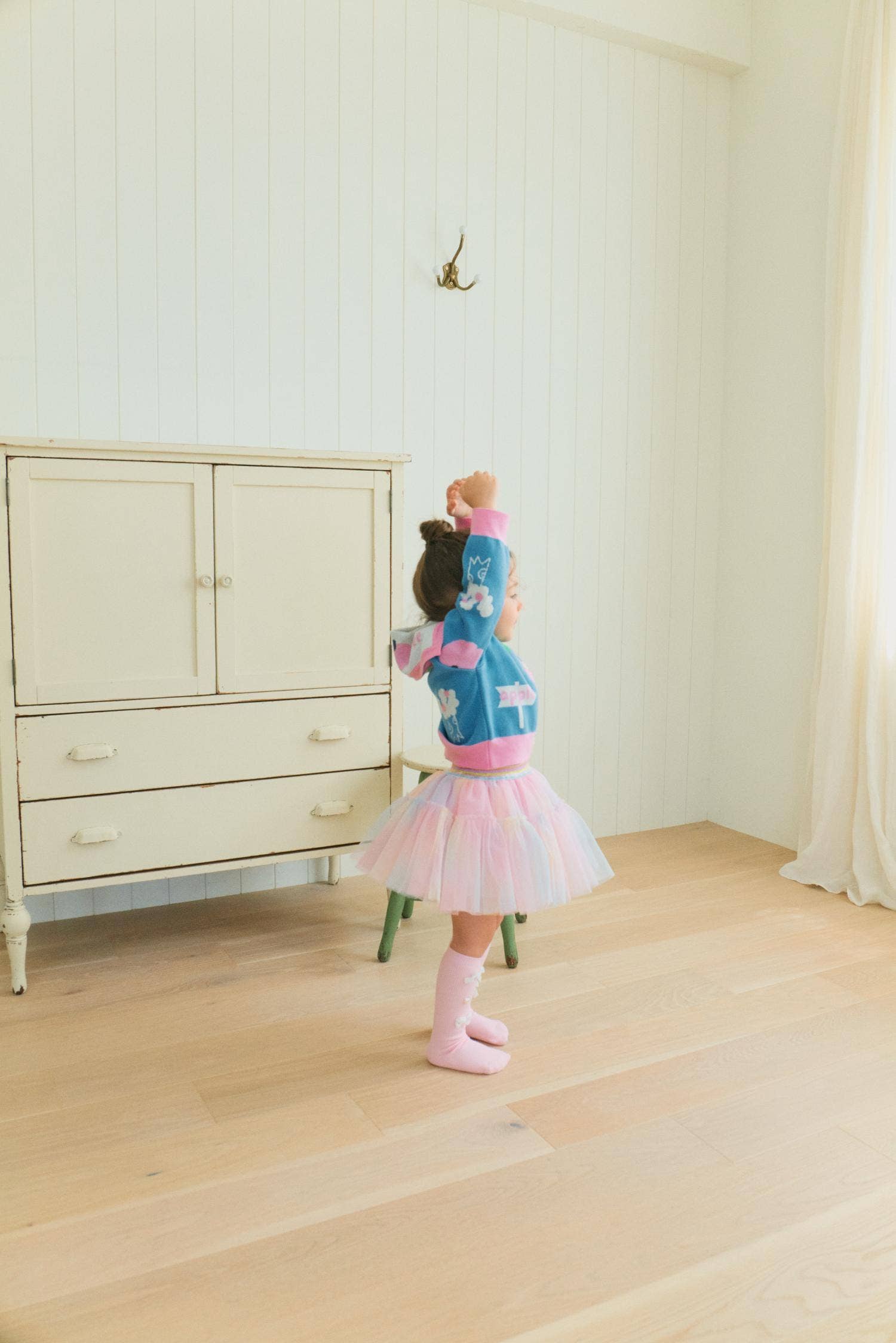 Petit Stella - Wholesale Tutu - Kids - Twinkle Tutu Sparkle Skirt3