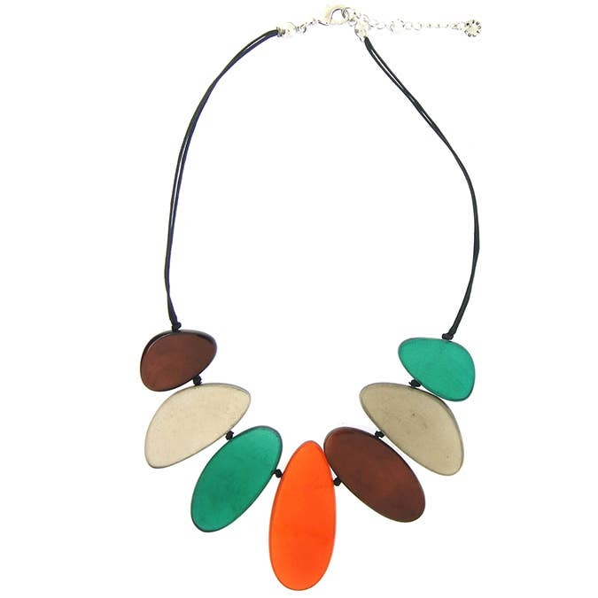 necklace in shell in resin for wholesale by Culture Mix
