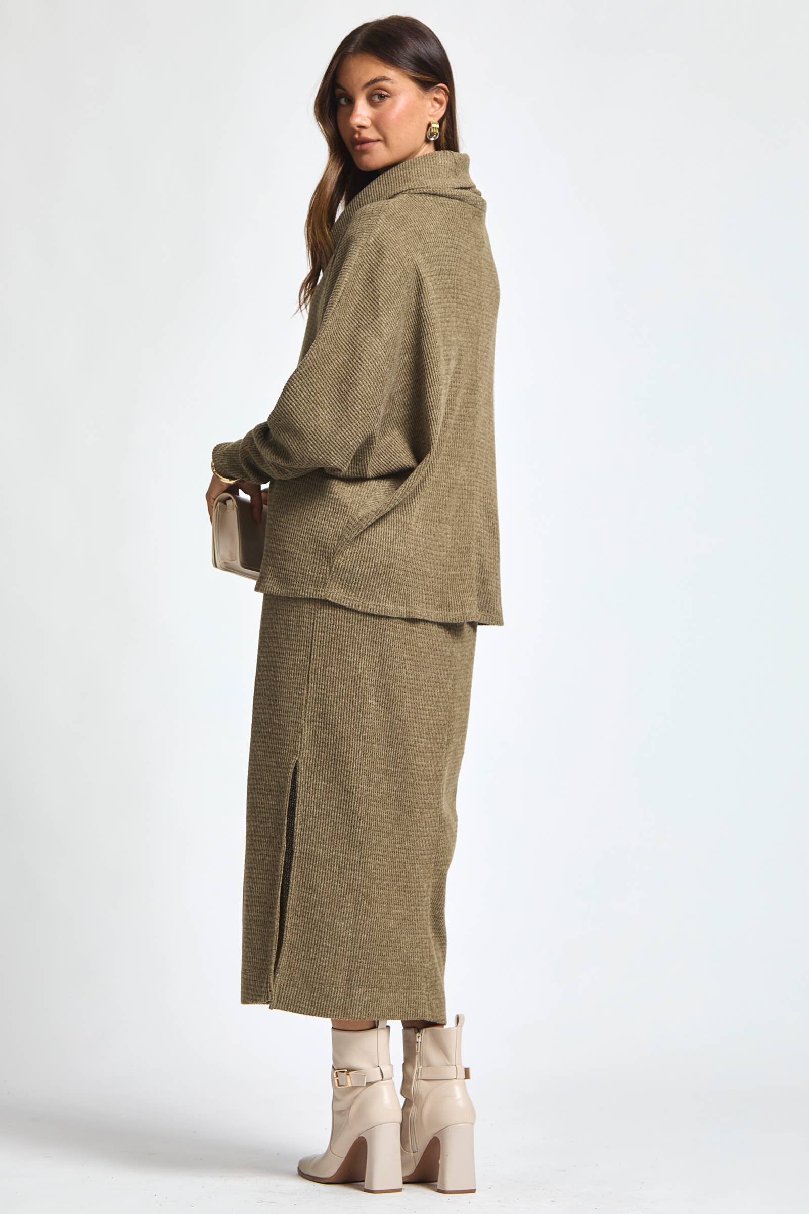 Dear Scarlett – Conjuntos Casual - Mulher por atacado – Conjunto de Camadas Térmicas Aconchegante de 2 Peças4