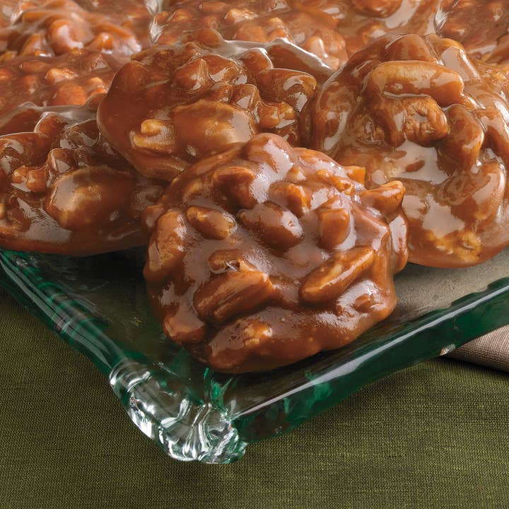 Lammes Candies - Wholesale Caramel - Texas Chewie Pecan Pralines 6 oz1